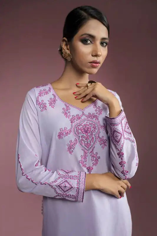 Lavender Khaddar Embroidered Suit - 2PC