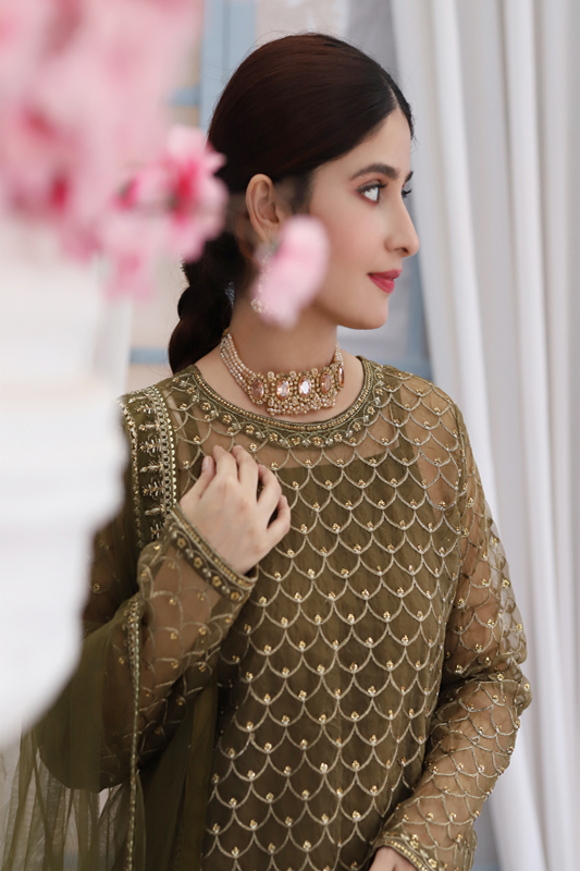 Henna Organza Embroidered Suit - 3PC